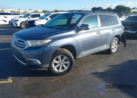 2012 Toyota Highlander Se V6 z USA, uszkodzony, nr VIN 5TDZK3EH9CS057851